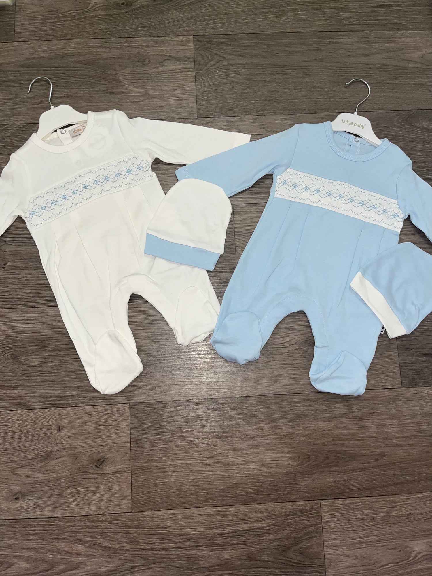 Baby/children’s clothing