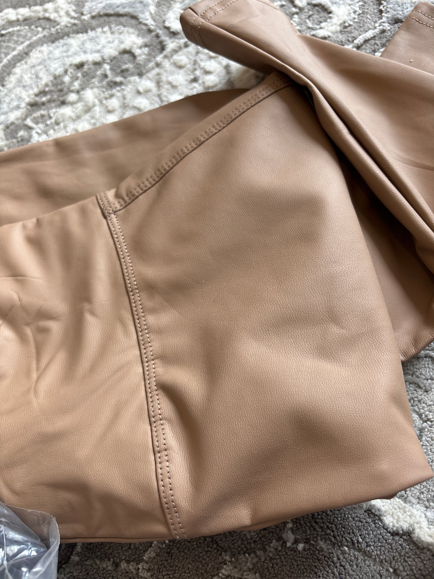 Leather leggings