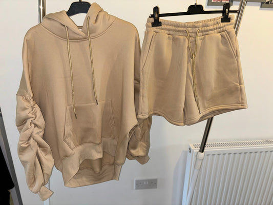 Rouched hoddie short set