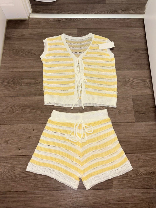 Crochet short set with tie up detail