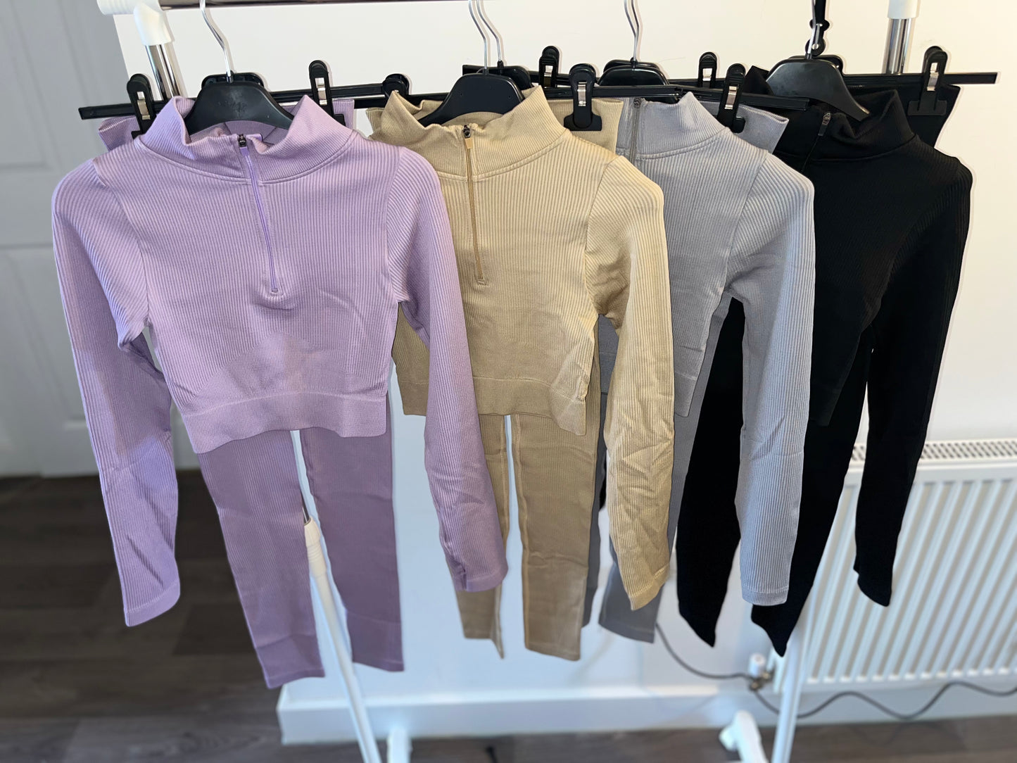 Quarter zip gym sets